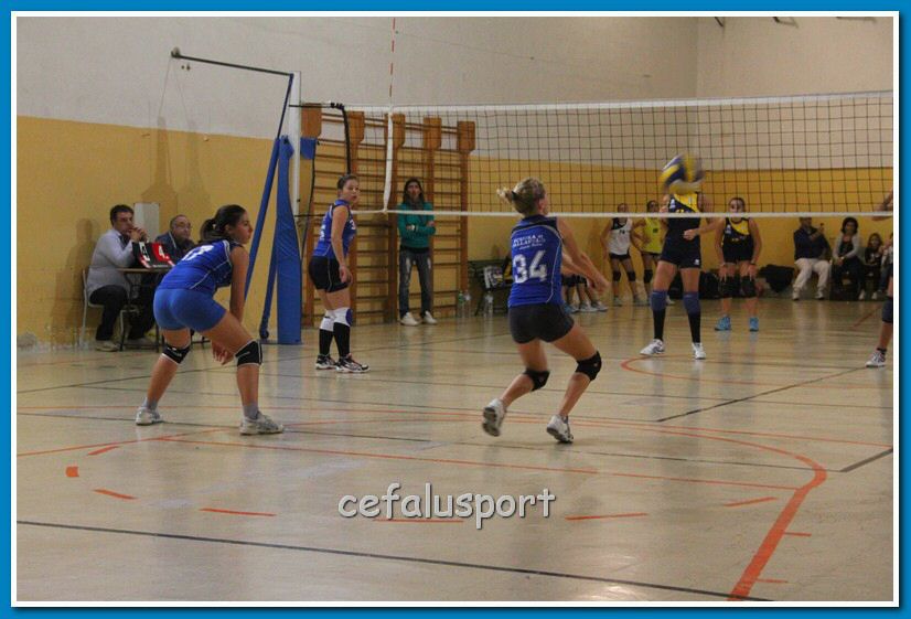 121144 volley 068_tn.jpg